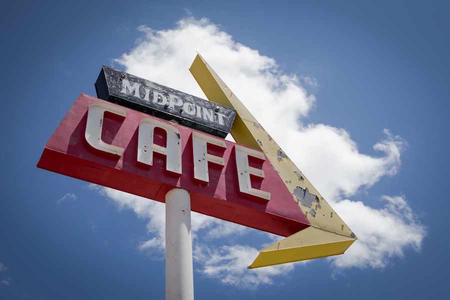 42_midpoint-cafe.jpg