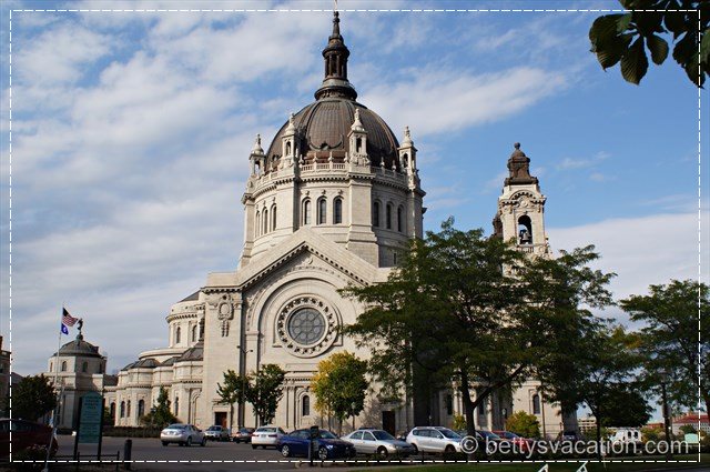 St__Pauls_Cathedral.JPG