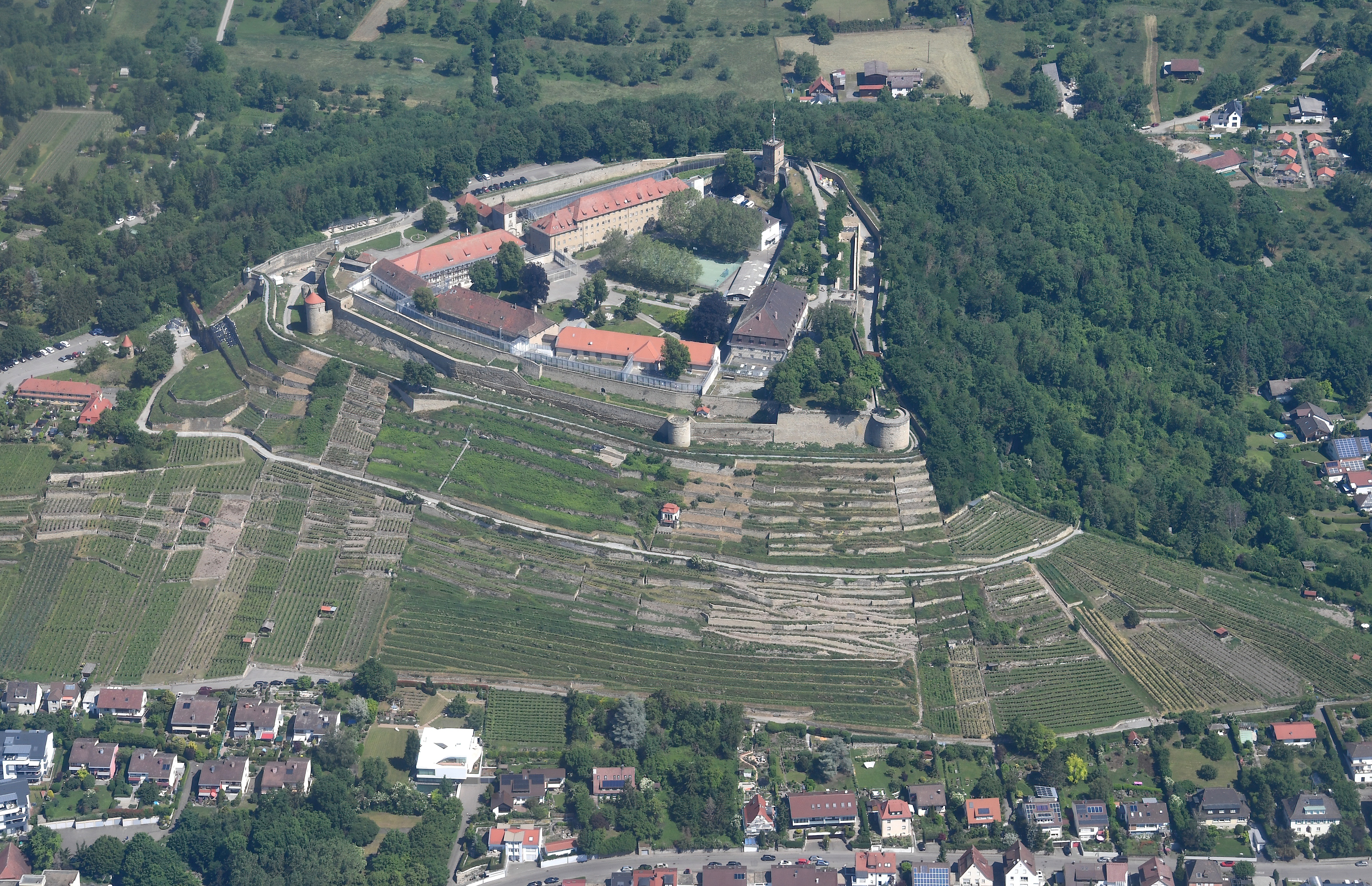 Aerial_image_of_the_Hohenasperg_fortress.jpg